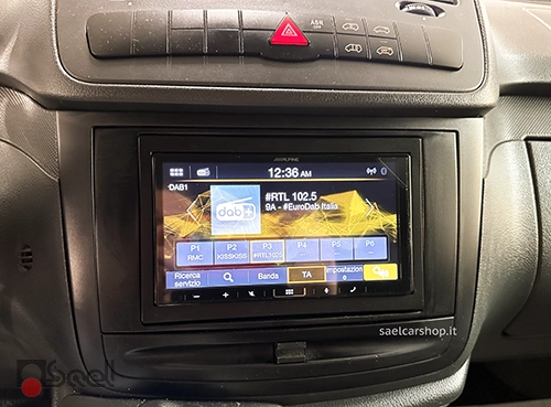 alpine-ilx-w690d-mercedes-vito