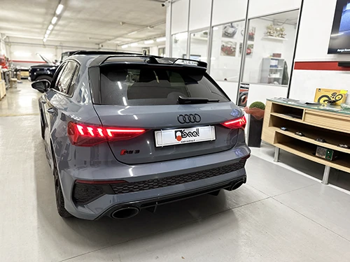 audi-rs3-8y