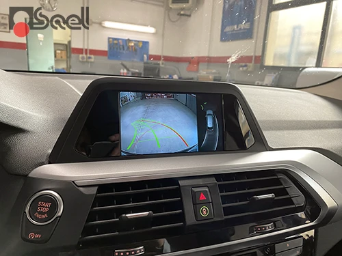 retrocamera-bmw-x4-g02-display-6,5"