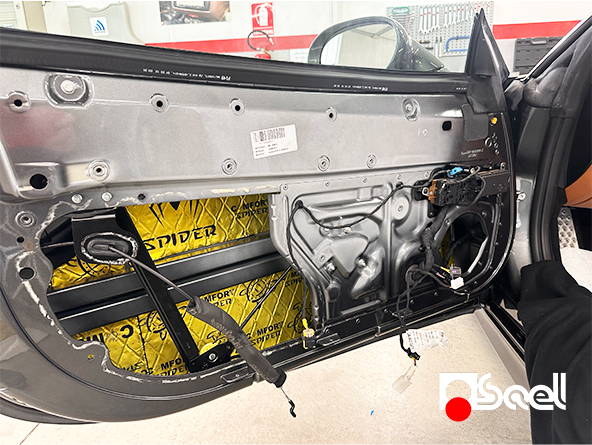 insonorizzazione comfortmat ferrari california t