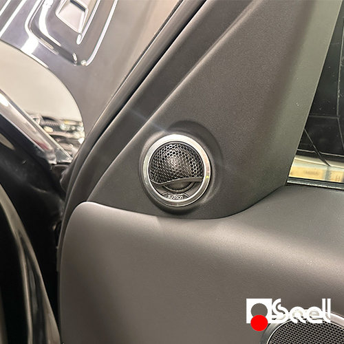 Tweeter Audison Voce su Range Rover